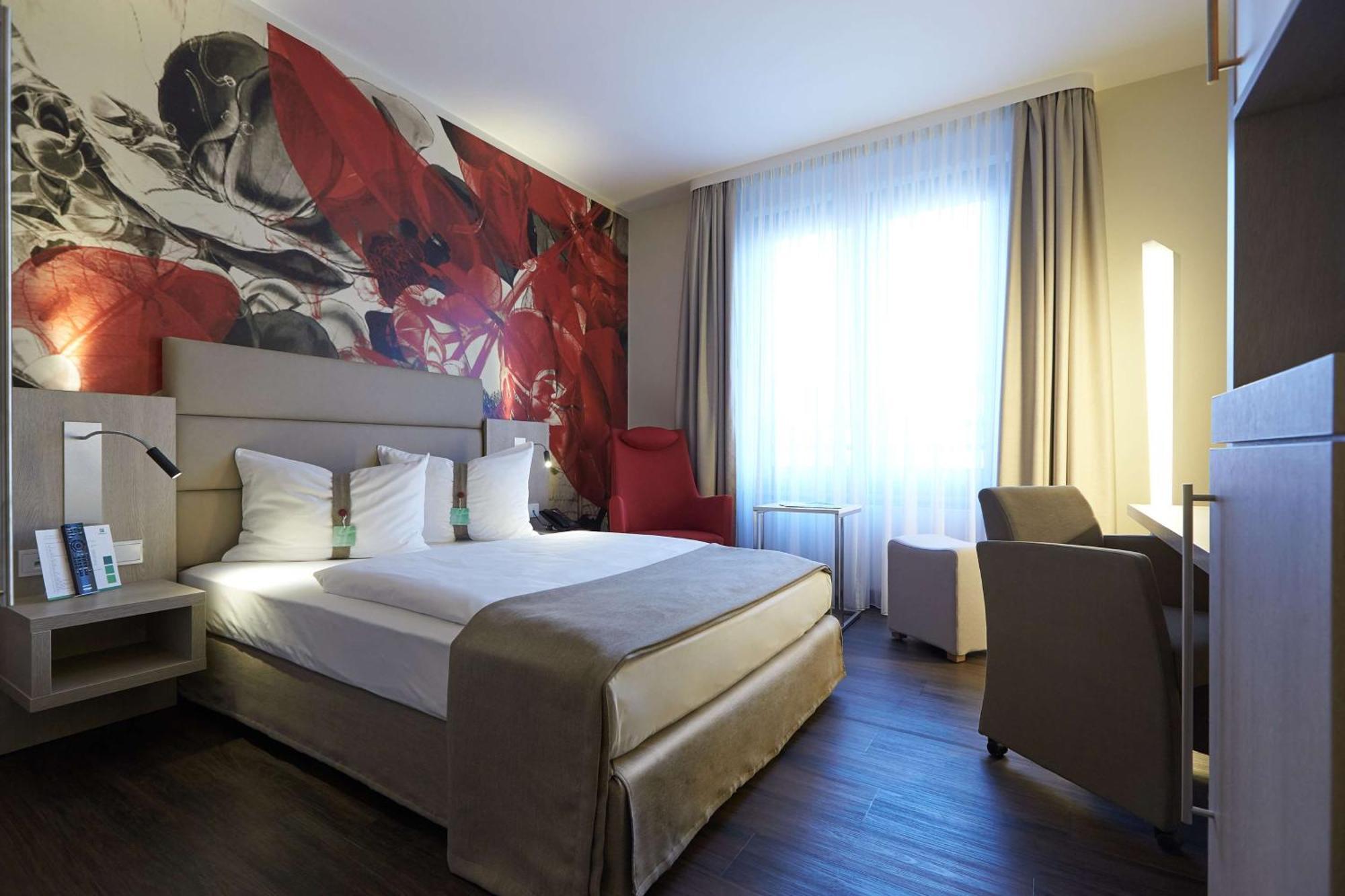 First Inn Hotel צוויקאו מראה חיצוני תמונה